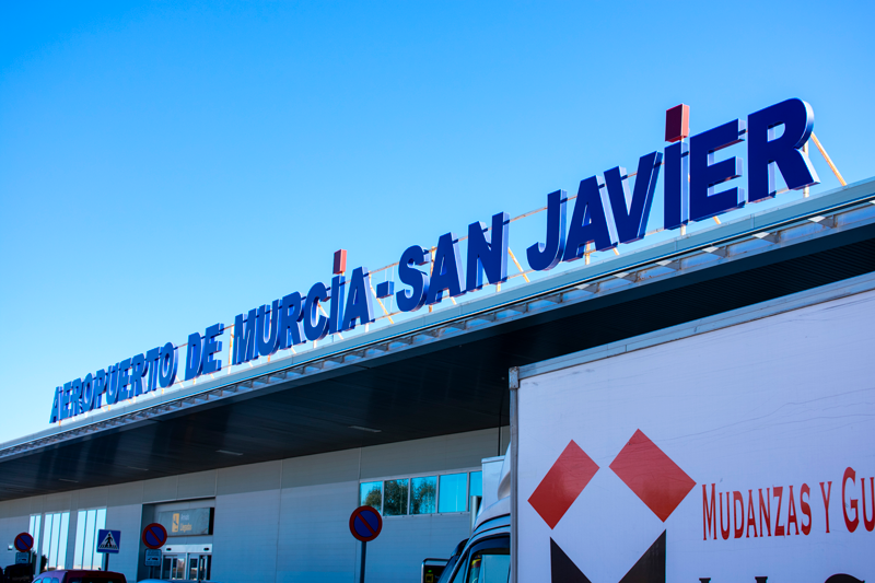 El aeropuerto de San Javier, cerrado desde hace cuatro años