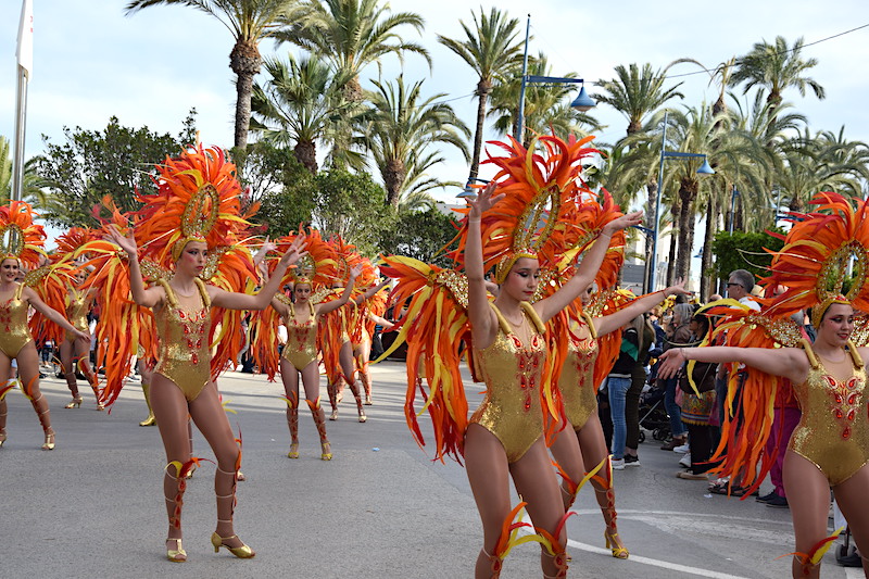 Desfile de Carnaval en La Ribera