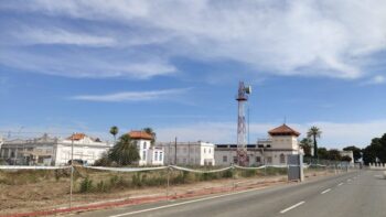 La base militar de Los Alcázares, sin el muro perimetral, que fue derribado para evitar las inundaciones