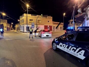 Control de la Policía en los accesos a Torre Pacheco