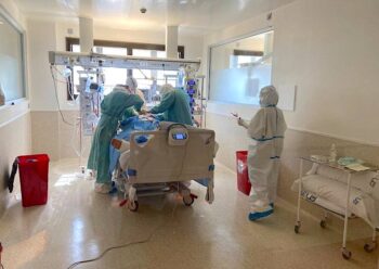 La UCI del hospital Los Arcos con pacientes de Covid
