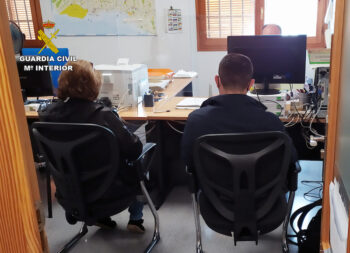 La Guardia Civil investiga los casos de posibles falsificaciones en Los Alcázares