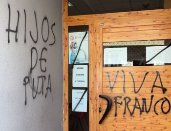 Pintadas en la sede de UGT en San Javier