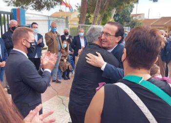 Reconocimiento al maestro Cecilio Almagro en Balsicas