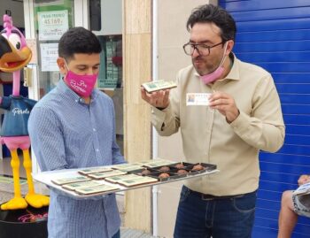 Los décimos de chocolate de Loterías Perolo