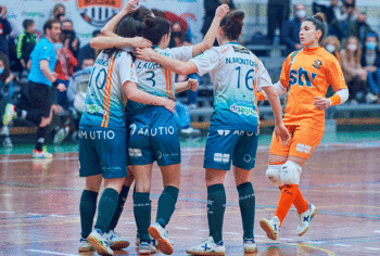 El conjunto de Roldán suma tres nuevos puntos en un complicado enfrentamiento ante el Leganés. No obstante, las madrileñas vendieron muy cara su derrota en la pista de un STV en racha, que les hizo desplegar un gran juego, respondido por las futbolistas visitantes que no perdieron la cara del partido en ningún momento.