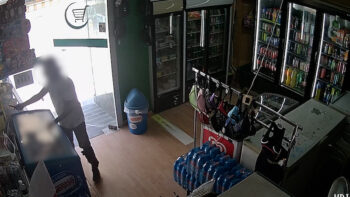 Uno de los atracos grabados por cámaras de seguridad