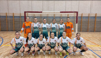 De vacío tuvieron que volverse las jugadoras del STV Roldán de su viaje al feudo del Alcorcón FSF. Comenzó bien el encuentro para las pachequeras, que se adelantaron a los poco minutos del comienzo, haciendo valer su superioridad en la primera mitad del duelo. Después del descanso las circunstancias cambiaron y el conjunto madrileño dio la vuelta al marcador.