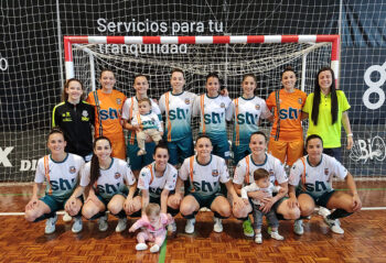 Un duelo muy disputado entre los dos conjuntos murcianos de la máxima categoría del fútbol sala español femenino. La resolución del encuentro llegó se hizo esperar hasta el último minuto de partido cuando Alba Gandía consiguió abrir la lata con un gol a pase de Mayte Mateo que hizo caer a la grada y volver a disfrutar de una nueva victoria en casa.