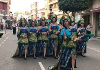 Continúan las fiestas locales, esta vez Trinitarios y Berberiscos con la celebración de diferentes eventos culturales que incluyen exposiciones, visitas teatralizadas por el municipio, etc. Mucha actividad cultural este fin de semana donde predominan obras de teatro y conciertos de música, así como presentaciones de libros. Tenéis para elegir desde subir a bordo de una patrullera de la Armada a una degustación de cangrejo azul. Si no te interesa nada de lo que te ofrecemos tienes todo el derecho a optar por el aburrimiento. Es tu decisión. Pero si al final te arrancas aquí tienes unos consejos.