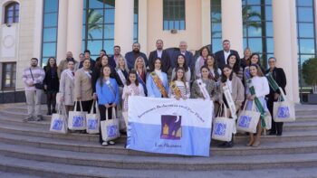 Futuras abanderadas de Moros y Cristianos