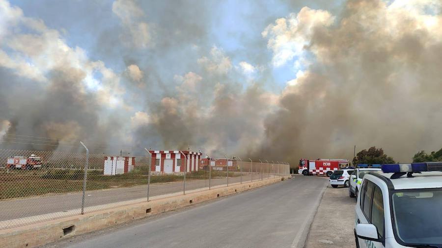 Nube de humo sobre La Hita