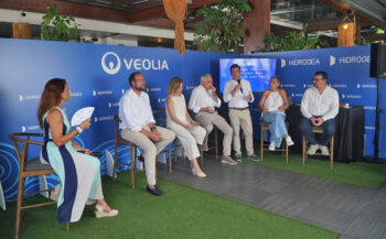 Debate de alcaldes en The Ocean Race en el Puerto de Cartagena Alcaldes opinan sobre el futuro del agua en la Región de Murcia en el marco de The Ocean Race del Puerto de Cartagena