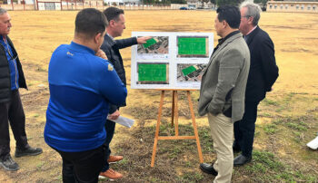 Reunión sobre el nuevo campo de fútbol en San Javier