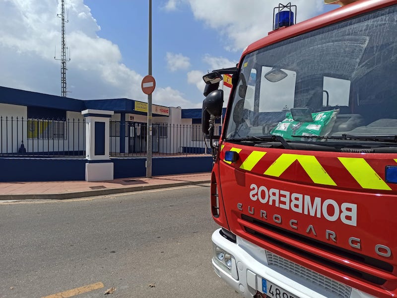 Camión de bomberos en San Javier con luces encendidas