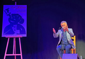 Artista actuando en el Festival Internacional de Cante Flamenco en Lo Ferro