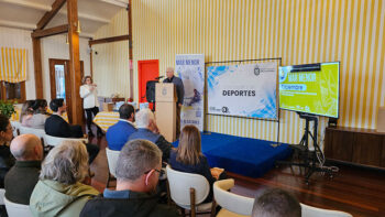 Evento de presentación del calendario náutico en Los Alcázares