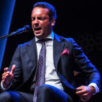 Artista cantando en el Festival Internacional de Cante Flamenco de Lo Ferro
