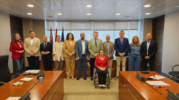 Reunión en la Asamblea Regional de Murcia con el alcalde Mario Pérez Cervera