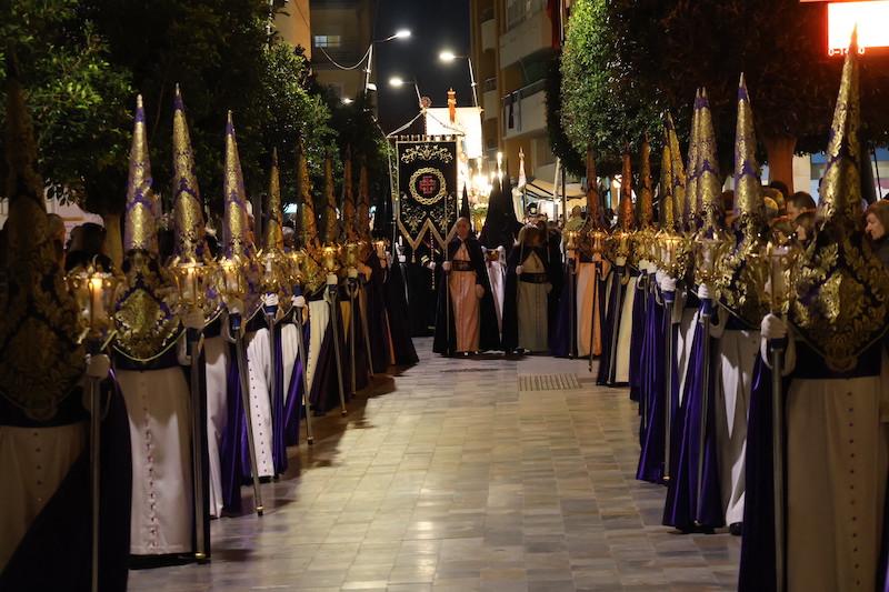 Procesión del Martes Santo en San Pedro del Pinatar con trajes tradicionales