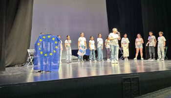 Alumnos de Torre Pacheco participan en actividades del Día de Europa