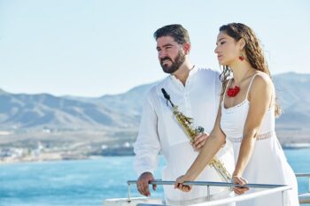 Músicos en la costa de Los Alcázares durante un evento cultural