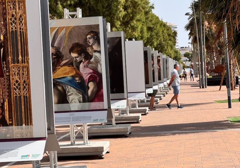 Exposición al aire libre de obras maestras del Museo del Prado en Santiago de la Ribera