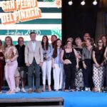 Presentación de las fiestas patronales de San Pedro del Pinatar con candidatas y autoridades.