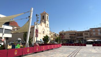 Plaza de España en San Javier decorada para el evento de la Princesa Leonor