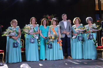 Tres reinas y un pregonero en las fiestas de San Pedro del Pinatar