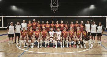 La selección femenina de voleibol de España en el Centro de Alto Rendimiento.