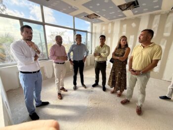 Visita técnica a la incubadora de empresas en el antiguo aeropuerto de San Javier